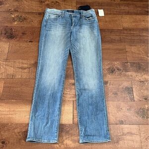 NWT lucky brand Womens sweet straight blue jeans 12/31R regular mid rise relaxed